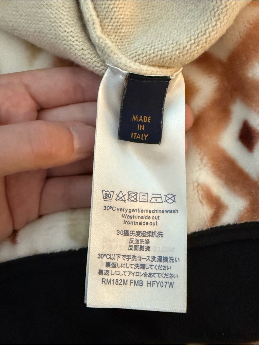 Louis Vuitton Cream Crewneck Sweater with Multicolor Abstract Face - Picture 3 of 3